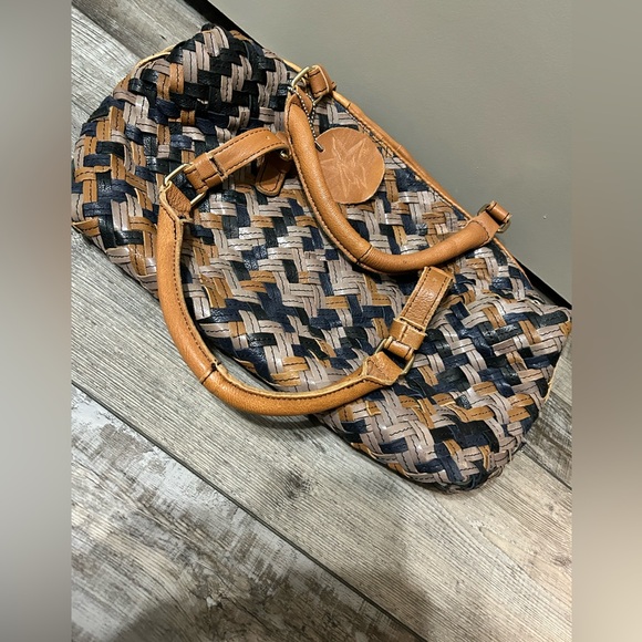 H2z Handbags - Woven Tan, Black & grey Recycled genuine leather Women's purse